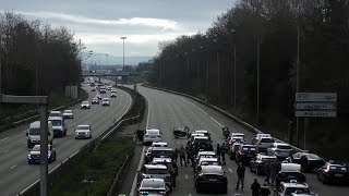 TOULOUSE • MANIF ET OPÉRATION ESCARGOT DES TAXIS • 24 JANVIER 2024 [upl. by Willin]