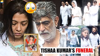 TSeries Owner Krishan Kumars 21yearold daughter FUNERAL  Riteish Saiee Shera Divya Bhushan [upl. by Donielle]