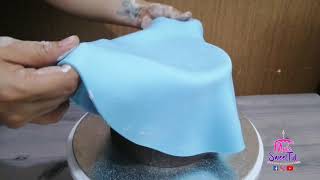 How to make FROZEN fondant cake Mais SweetTut [upl. by Aistek]