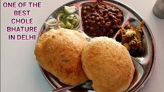 Best Chole Bhature And Aloo Naan in East Delhi At Radha Krishna Chole Bhature RecipeRecluse [upl. by Jovia]