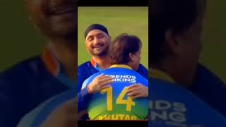 Shoaib Akhtar meetup with Harbhajan Singh shoaibakhtar harbhajansingh cricket song musicshorts [upl. by Ordnajela]