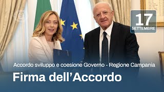 Firma dellAccordo per lo sviluppo e la coesione tra il Governo e la Regione Campania [upl. by Kcirredal]