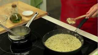 Recette de Risotto de quinoa au thym et romarin [upl. by Spurgeon]