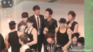 FANCAM 101230 KBS gayo ending  oneday [upl. by Vesta66]