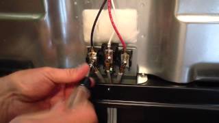 How to hook up a 3 or 4 wire electric range cord By Howto Bob [upl. by Christye]