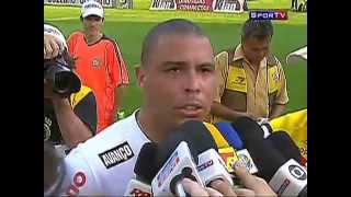 Ronaldo se irrita ao serquot acoxadoquot por jornalista [upl. by Rakel913]