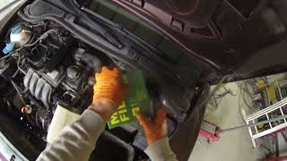 Skoda Octavia 2  air filter replacement [upl. by Eissen720]