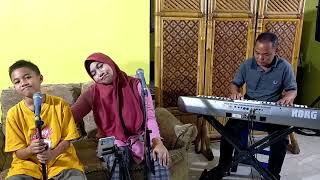 KAU BUKAN DIRIMU  DEWI YULL  BAGOES FAMILY COVER [upl. by Anihcak]