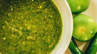 Salsa Verde Mexicana  Receta De Como Preparar Salsa Casera [upl. by Arihk]