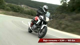 Honda NC700X  Opinión de la Prensa [upl. by Ecnarepmet]