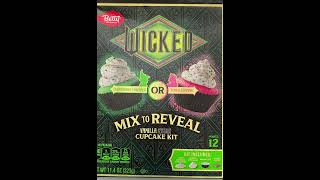 Betty Crocker Wicked Cupcake Kit Color Changing Baking [upl. by Brawley]