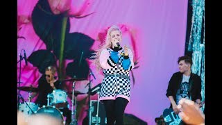 Ellinoora  Bäng bäng typerä sydän feat eetu  live at Ruisrock 2018 [upl. by Thistle87]