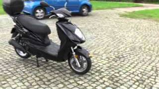 Daelim Delfino 125 NEU Rollerscholz Piaggio Berlin NEU [upl. by Reitman]