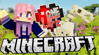 Evil Chickens Attack  Ep 1  Minecraft One Life [upl. by Grous576]