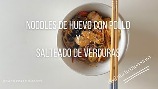 Noodles con pollo y verduras con propiedades antiinflamatorias 🥢 ¡Un plato lleno de sabor y salud 🌟 [upl. by Atteloj]