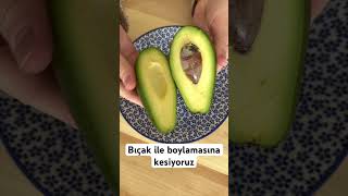 Avokado Nasıl Yenir 🥑 avokado shorts [upl. by Kcirdnekal]