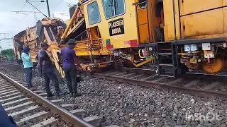 How to work ballast cleaning machine in indian railway [upl. by Chitkara]