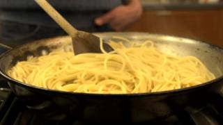 How to Quickly Cook Pasta in a Frying Pan  CHOW Tip [upl. by Deanna]