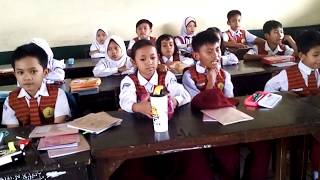 Bungong Jeumpa choir oleh siswai kelas 4 SD Bandung Raya [upl. by Kenon]