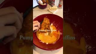 Pumpkin spice muffins 🥹🥰viralvideo donotowncopyrightstomusic muffins viralshort [upl. by Iahs]