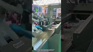 Robotized sorting of plastic packages efficient sorting [upl. by Zaid]