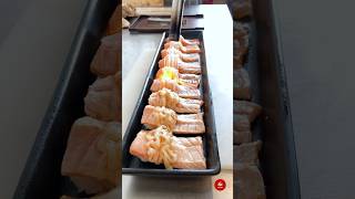 Aburi Salmon Nigiri 炙りサーモン鮨の作り方 Burned Salmon Sushi  Thai Street Food [upl. by Firman]