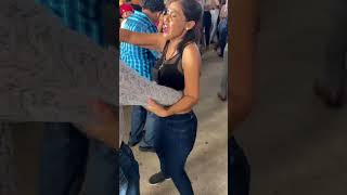 en TX youtubeshortsvideo baile 956valley dancemusic lapulga [upl. by Yrnehnhoj222]