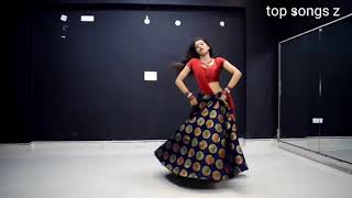 GIRL DANCE ON SOFIA KAIF ZAMA SARDARA PASHTO SONG BY MARIA KHAN [upl. by Jessamine]