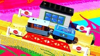 Thomas The Tank Engine amp Friends  Transfer Table Destination  Wooden Railway Toy Train TRACK CHAT [upl. by Fabria]