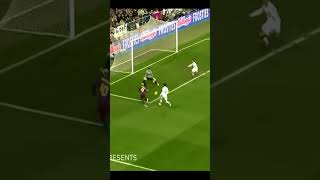 ronaldinho skills  ronaldinho best goals [upl. by Dehnel]