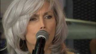 Emmylou Harris  Pancho and Lefty Live at Farm Aid 2003 [upl. by Zumstein36]