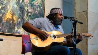 Alvin Youngblood Hart  Things bout Comin My Way Ogden Museum 2012 [upl. by Llevel106]