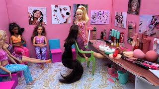 Lilly aur milly ki kahani part 21 rasika gyi byuti parlour barbie doll cartoon the barbie task [upl. by Aida754]