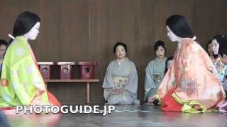 Karuta Hajime at Yasaka Shrine 2011 八坂神社 かるた始め式 [upl. by Karney]