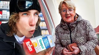 SIGARETTEN SMOKKELEN MET OMA [upl. by Ahsyla630]