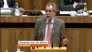 Van der Bellen teilt aus [upl. by Syramad]