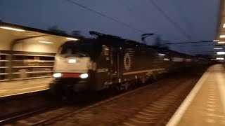 Goederentrein komt langs station Twello [upl. by Bagger]