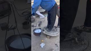 The process of making flat bottomed aluminum pots with stone molds [upl. by Assyle]