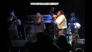 Anthony Hamilton quotCharlenequot Live [upl. by Niamart]