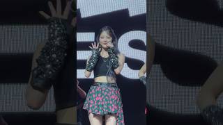 Le Sserafim at Coachella 2024 kpop lesserafim HONGEUNCHAE kimchaewon [upl. by Let]