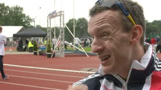 Richard Whitehead World Record in 200m T42 [upl. by Lesh]