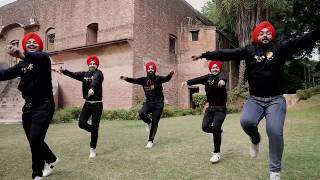 quotMITRAN DA NAA CHALDA harjeet harman  panjebaan  bhangra video  folk fusion  old punjabi song [upl. by Yeltihw323]