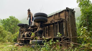 RESTORED ABANDONED Truck Found in Woods After YEARS of Decay  Triệu Nga [upl. by Anilam]