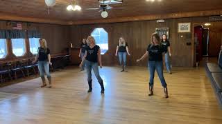 Happy Does EZ line dance co Shellie Stone stompinboots11 [upl. by Tini]