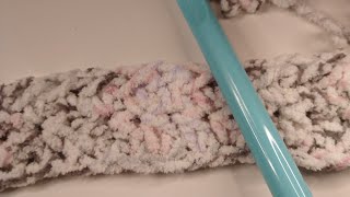 Bernat baby blanket tutorial beginner friendly Fast project [upl. by Norvin]