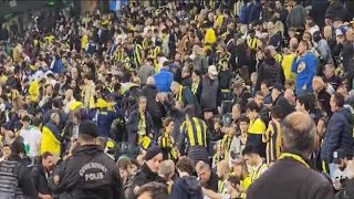 İptal edilen gol taraftarı öfkelendirdi İlk yarı bitti ıslık başladı [upl. by Almira]