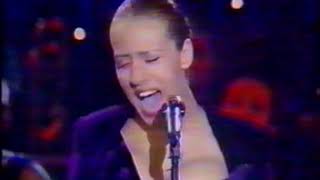 Monica Naranjo Entender el amor Live  Fiesta Nochevieja 1998 [upl. by Annayi]