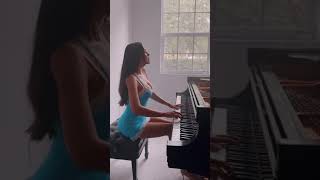 Lola Astanova  Nocturne in B flat minor Op 9 No 1 [upl. by Einnal]