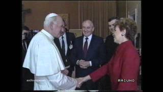 1989 Gorbaciov in Vaticano [upl. by Odel]