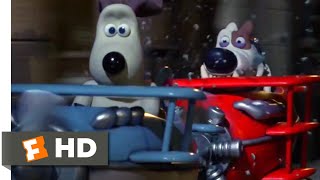 Wallace amp Gromit The Curse of the WereRabbit 2005  Dogfight Scene 910  Movieclips [upl. by Einama]